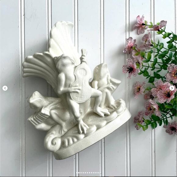 Vintage Frog Musicians Centerpiece Porcelain Ceramic Vase Planter Japan - Picture 2 of 12